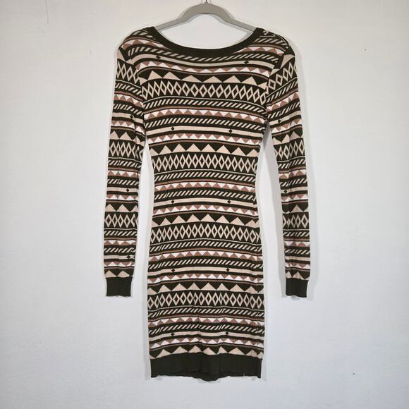 Alya Women's Sweater Knit Dress. Size Small. - Picture 2 of 4